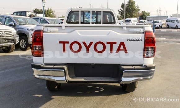 Buy Import Toyota Hilux White Car in Import - Dubai in Andijon Buy Import Toyota Hilux White Car in Import - Dubai in Andijon