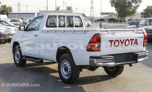 Buy Import Toyota Hilux White Car in Import - Dubai in Andijon Buy Import Toyota Hilux White Car in Import - Dubai in Andijon
