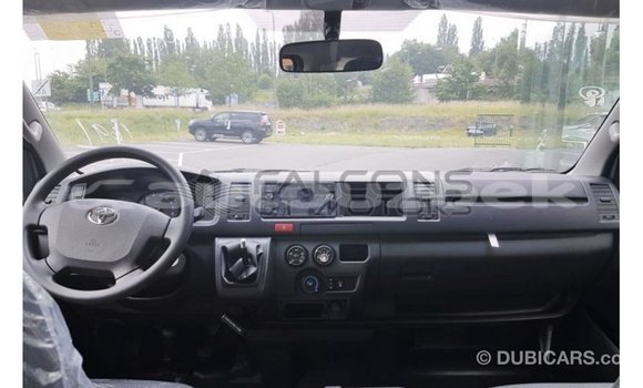 Buy Import Toyota Hiace White Car in Import - Dubai in Andijon Buy Import Toyota Hiace White Car in Import - Dubai in Andijon