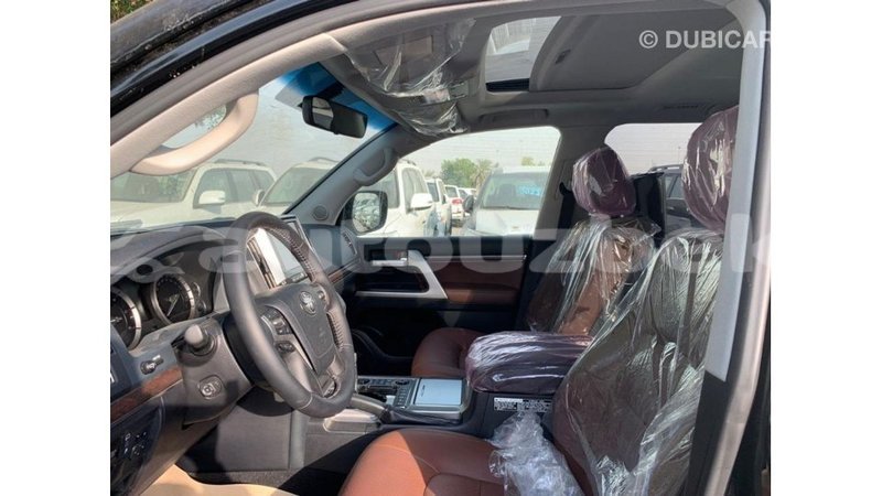 Big with watermark toyota land cruiser andijon import dubai 2921