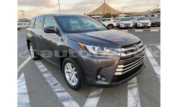 Buy Import Toyota Highlander Other Car in Import - Dubai in Andijon Buy Import Toyota Highlander Other Car in Import - Dubai in Andijon
