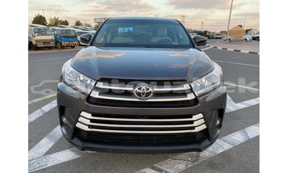 Buy Import Toyota Highlander Other Car in Import - Dubai in Andijon Buy Import Toyota Highlander Other Car in Import - Dubai in Andijon