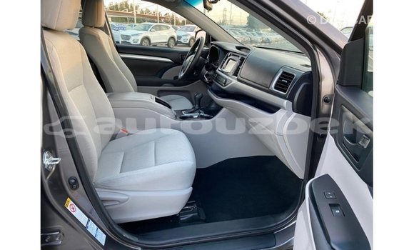 Buy Import Toyota Highlander Other Car in Import - Dubai in Andijon Buy Import Toyota Highlander Other Car in Import - Dubai in Andijon