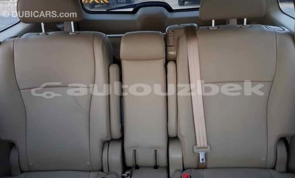 Buy Import Toyota Highlander Green Car in Import - Dubai in Andijon Buy Import Toyota Highlander Green Car in Import - Dubai in Andijon