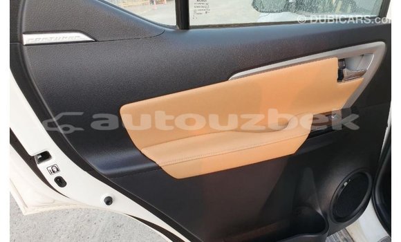 Buy Import Toyota Fortuner White Car in Import - Dubai in Andijon Buy Import Toyota Fortuner White Car in Import - Dubai in Andijon