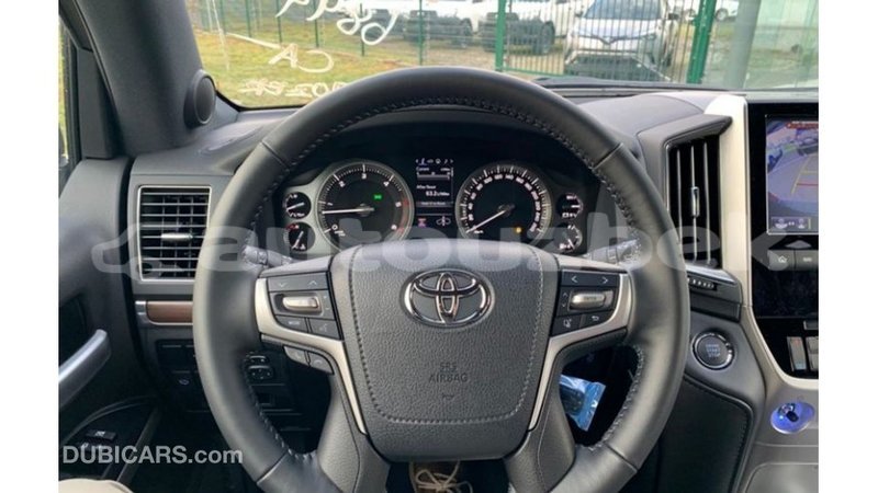 Big with watermark toyota land cruiser andijon import dubai 2944
