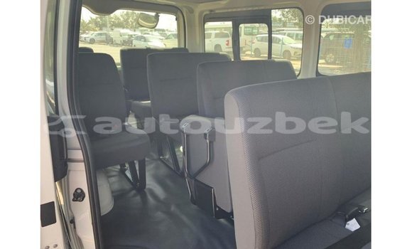 Buy Import Toyota Hiace White Car in Import - Dubai in Andijon Buy Import Toyota Hiace White Car in Import - Dubai in Andijon