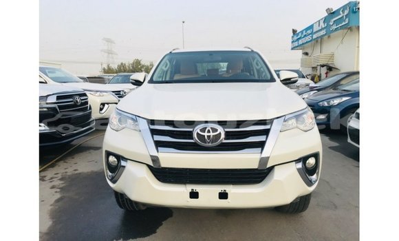 Buy Import Toyota Fortuner White Car in Import - Dubai in Andijon Buy Import Toyota Fortuner White Car in Import - Dubai in Andijon