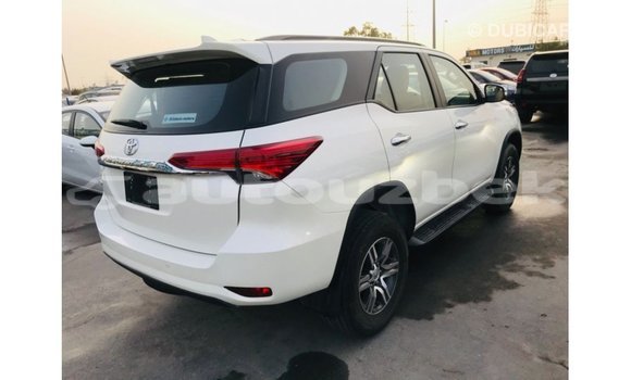 Buy Import Toyota Fortuner White Car in Import - Dubai in Andijon Buy Import Toyota Fortuner White Car in Import - Dubai in Andijon