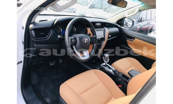 Buy Import Toyota Fortuner White Car in Import - Dubai in Andijon Buy Import Toyota Fortuner White Car in Import - Dubai in Andijon