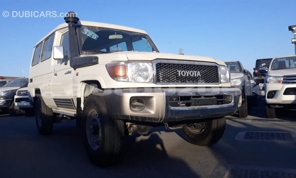 Buy Import Toyota Land Cruiser White Car in Import - Dubai in Andijon Buy Import Toyota Land Cruiser White Car in Import - Dubai in Andijon
