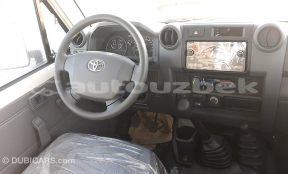 Buy Import Toyota Land Cruiser White Car in Import - Dubai in Andijon Buy Import Toyota Land Cruiser White Car in Import - Dubai in Andijon