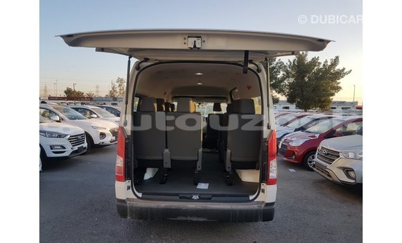 Buy Import Toyota Hiace White Car in Import - Dubai in Andijon Buy Import Toyota Hiace White Car in Import - Dubai in Andijon