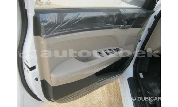 Buy Import Hyundai Elantra White Car in Import - Dubai in Andijon Buy Import Hyundai Elantra White Car in Import - Dubai in Andijon