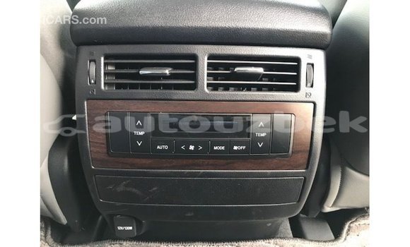 Buy Import Toyota Land Cruiser White Car in Import - Dubai in Andijon Buy Import Toyota Land Cruiser White Car in Import - Dubai in Andijon