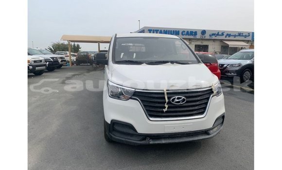 Buy Import Hyundai Cargo White Car in Import - Dubai in Andijon Buy Import Hyundai Cargo White Car in Import - Dubai in Andijon