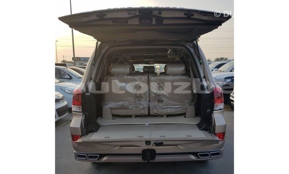 Buy Import Toyota Land Cruiser Other Car in Import - Dubai in Andijon Buy Import Toyota Land Cruiser Other Car in Import - Dubai in Andijon