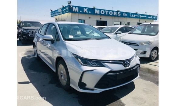 Buy Import Toyota Corolla White Car in Import - Dubai in Andijon Buy Import Toyota Corolla White Car in Import - Dubai in Andijon