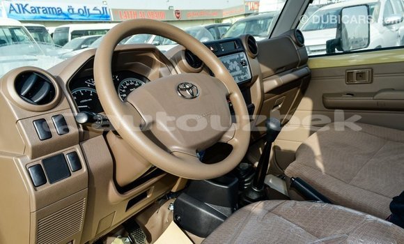 Buy Import Toyota Land Cruiser Beige Car in Import - Dubai in Andijon Buy Import Toyota Land Cruiser Beige Car in Import - Dubai in Andijon