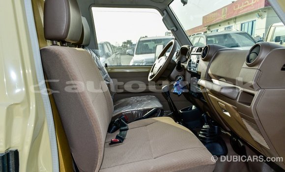 Buy Import Toyota Land Cruiser Beige Car in Import - Dubai in Andijon Buy Import Toyota Land Cruiser Beige Car in Import - Dubai in Andijon
