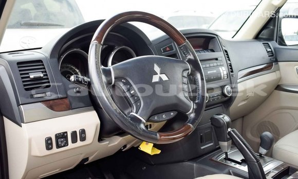 Buy Import Mitsubishi Pajero Black Car in Import - Dubai in Andijon Buy Import Mitsubishi Pajero Black Car in Import - Dubai in Andijon