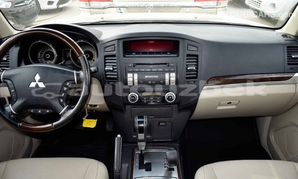 Buy Import Mitsubishi Pajero Black Car in Import - Dubai in Andijon Buy Import Mitsubishi Pajero Black Car in Import - Dubai in Andijon