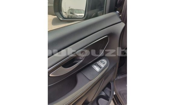 Buy Import Mercedes-Benz 250 Black Car in Import - Dubai in Andijon Buy Import Mercedes-Benz 250 Black Car in Import - Dubai in Andijon