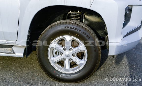 Buy Import Mitsubishi L200 White Car in Import - Dubai in Andijon Buy Import Mitsubishi L200 White Car in Import - Dubai in Andijon