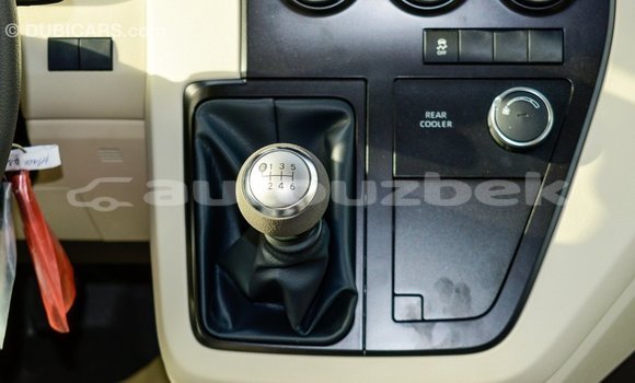 Buy Import Toyota Hiace White Car in Import - Dubai in Andijon Buy Import Toyota Hiace White Car in Import - Dubai in Andijon