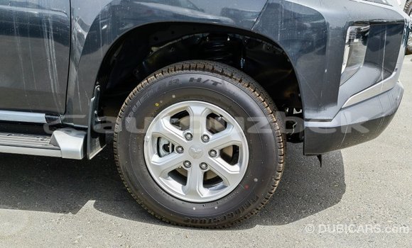 Buy Import Mitsubishi L200 Other Car in Import - Dubai in Andijon Buy Import Mitsubishi L200 Other Car in Import - Dubai in Andijon