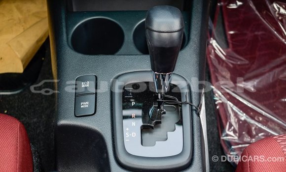 Buy Import Toyota Hilux White Car in Import - Dubai in Andijon Buy Import Toyota Hilux White Car in Import - Dubai in Andijon