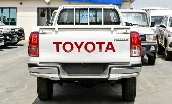 Buy Import Toyota Hilux White Car in Import - Dubai in Andijon Buy Import Toyota Hilux White Car in Import - Dubai in Andijon