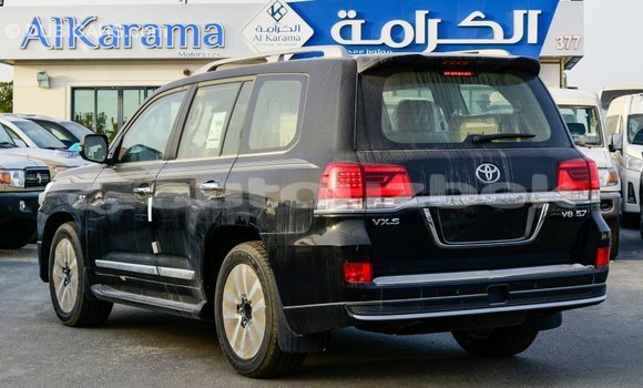Buy Import Toyota Land Cruiser Black Car in Import - Dubai in Andijon Buy Import Toyota Land Cruiser Black Car in Import - Dubai in Andijon