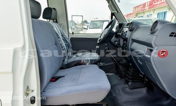 Buy Import Toyota Land Cruiser White Car in Import - Dubai in Andijon Buy Import Toyota Land Cruiser White Car in Import - Dubai in Andijon