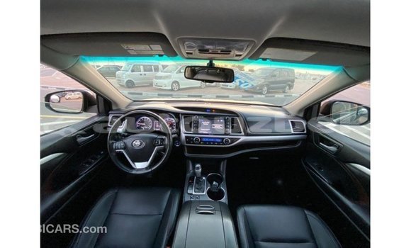 Buy Import Toyota Highlander Black Car in Import - Dubai in Andijon Buy Import Toyota Highlander Black Car in Import - Dubai in Andijon