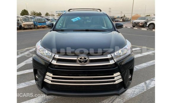Buy Import Toyota Highlander Black Car in Import - Dubai in Andijon Buy Import Toyota Highlander Black Car in Import - Dubai in Andijon