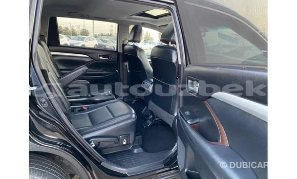 Buy Import Toyota Highlander Black Car in Import - Dubai in Andijon Buy Import Toyota Highlander Black Car in Import - Dubai in Andijon