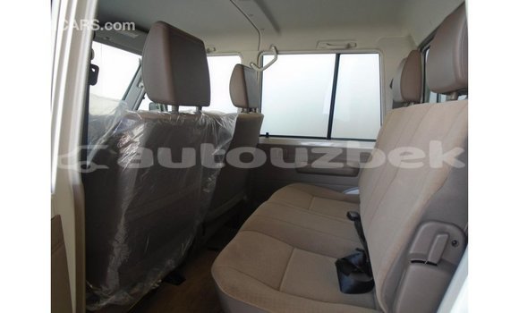 Buy Import Toyota Land Cruiser White Car in Import - Dubai in Andijon Buy Import Toyota Land Cruiser White Car in Import - Dubai in Andijon