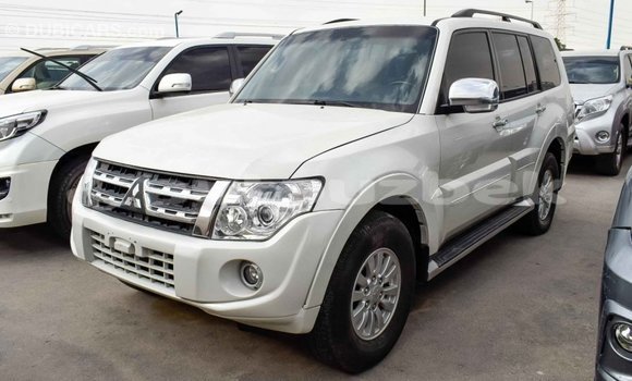 Buy Import Mitsubishi Pajero White Car in Import - Dubai in Andijon Buy Import Mitsubishi Pajero White Car in Import - Dubai in Andijon