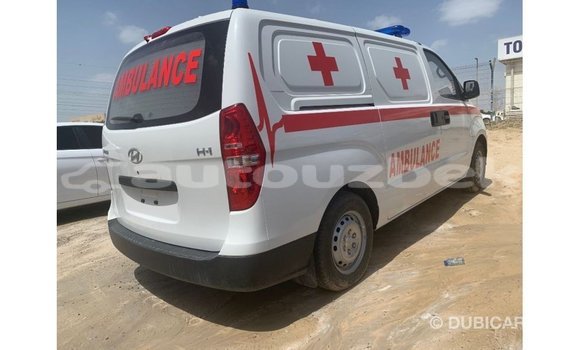 Buy Import Hyundai Accent White Car in Import - Dubai in Andijon Buy Import Hyundai Accent White Car in Import - Dubai in Andijon