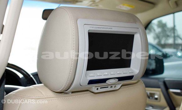 Buy Import Mitsubishi Pajero White Car in Import - Dubai in Andijon Buy Import Mitsubishi Pajero White Car in Import - Dubai in Andijon