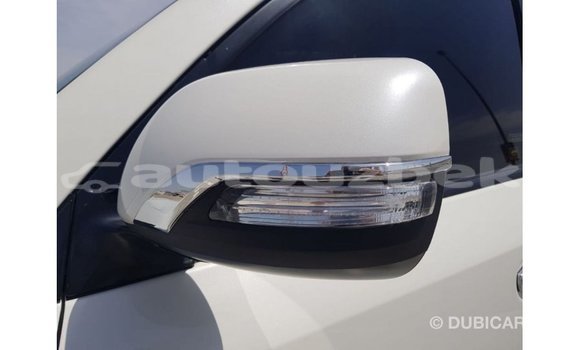Buy Import Toyota Land Cruiser White Car in Import - Dubai in Andijon Buy Import Toyota Land Cruiser White Car in Import - Dubai in Andijon