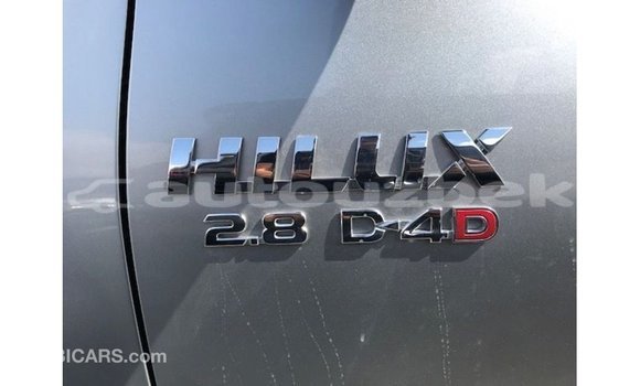Buy Import Toyota Hilux Other Car in Import - Dubai in Andijon Buy Import Toyota Hilux Other Car in Import - Dubai in Andijon