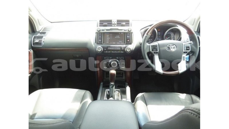 Big with watermark toyota prado andijon import dubai 3065