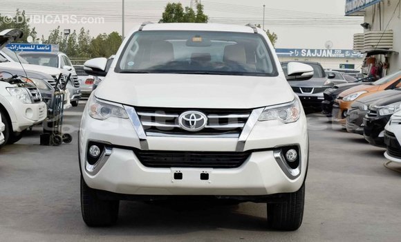 Buy Import Toyota Fortuner White Car in Import - Dubai in Andijon Buy Import Toyota Fortuner White Car in Import - Dubai in Andijon