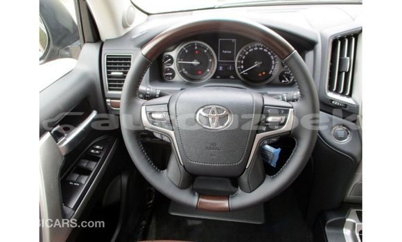 Buy Import Toyota Land Cruiser Black Car in Import - Dubai in Andijon Buy Import Toyota Land Cruiser Black Car in Import - Dubai in Andijon