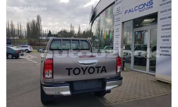 Buy Import Toyota Hilux Other Car in Import - Dubai in Andijon Buy Import Toyota Hilux Other Car in Import - Dubai in Andijon