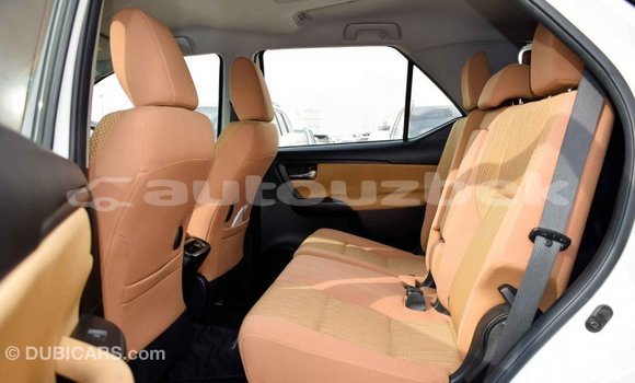 Buy Import Toyota Fortuner White Car in Import - Dubai in Andijon Buy Import Toyota Fortuner White Car in Import - Dubai in Andijon