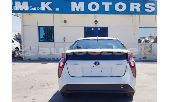 Buy Import Toyota Prius White Car in Import - Dubai in Andijon Buy Import Toyota Prius White Car in Import - Dubai in Andijon