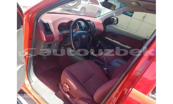 Buy Import Toyota Hilux Red Car in Import - Dubai in Andijon Buy Import Toyota Hilux Red Car in Import - Dubai in Andijon